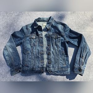 Old Navy Jean Denim Jacket Medium